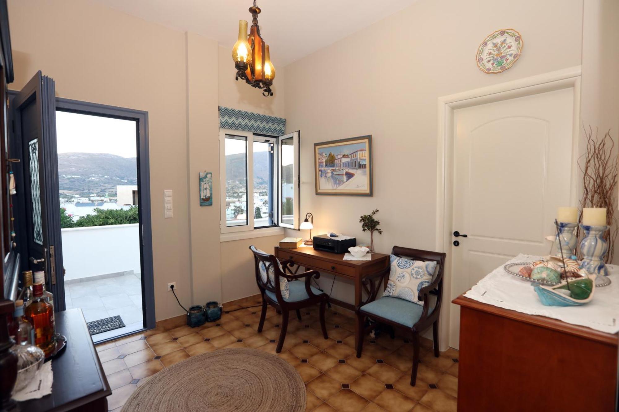 Ruby'S Summer House With Spacious Garden And Free Parking Γαύριο Εξωτερικό φωτογραφία